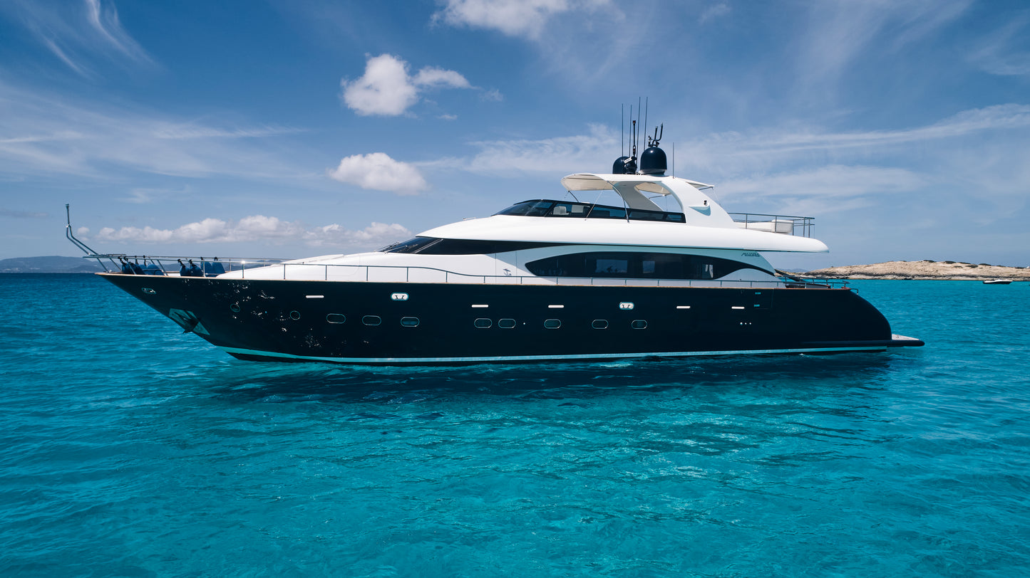 MAIORA 99 | "Lady KC"