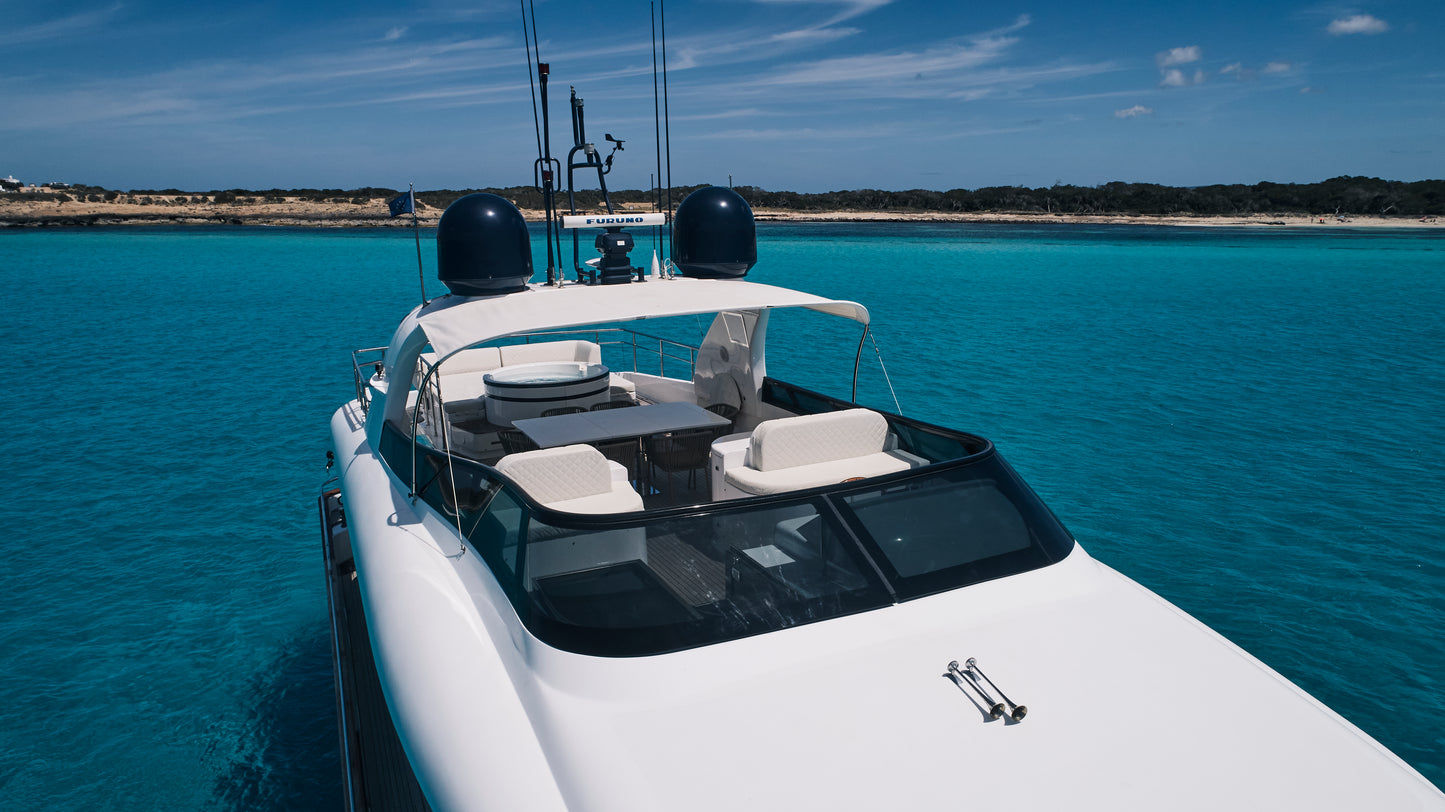 MAIORA 99 | "Lady KC"