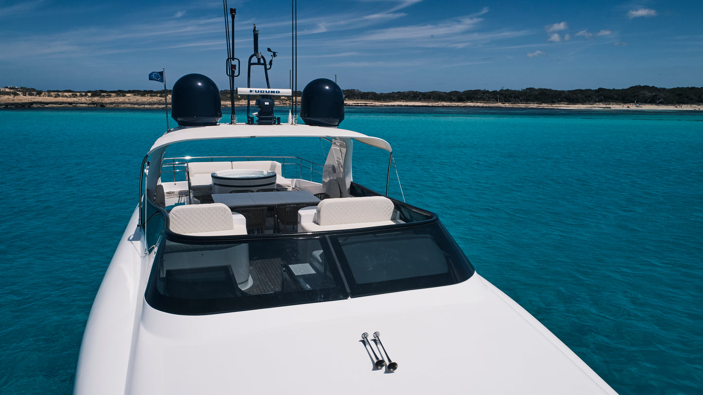 MAIORA 99 | "Lady KC"