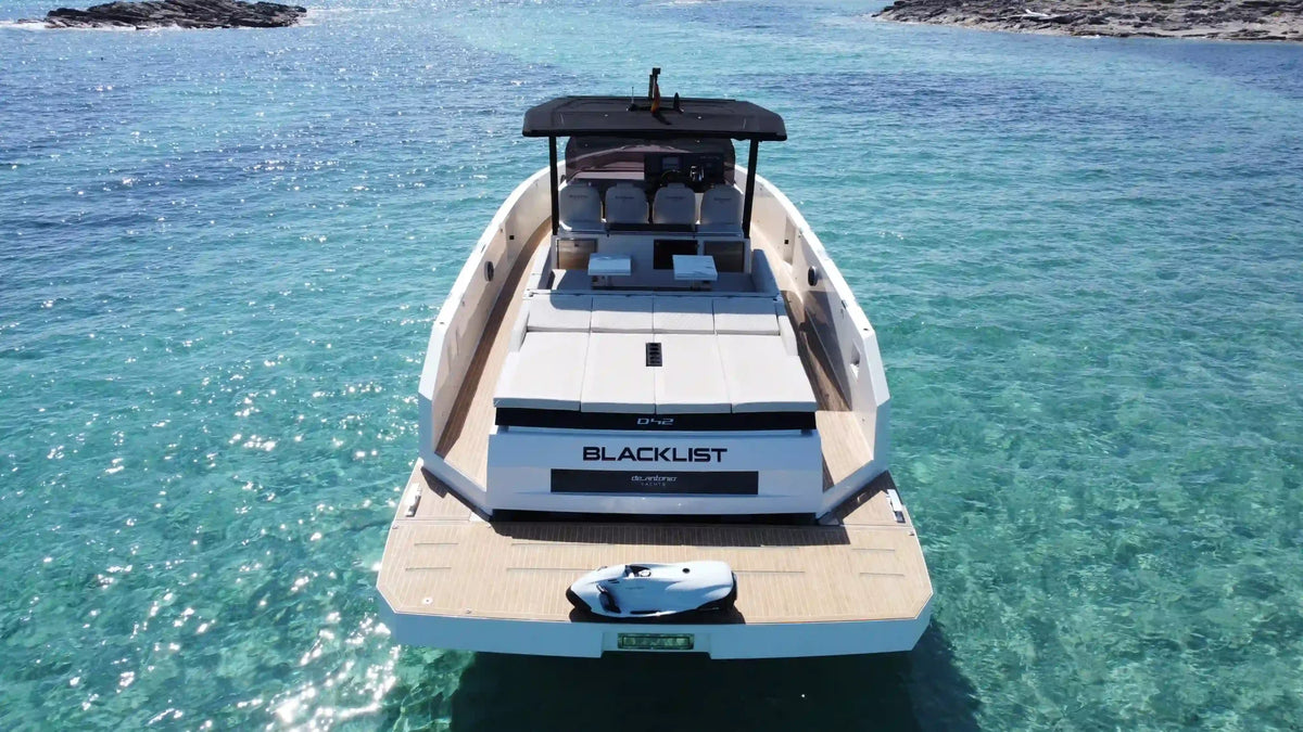 DE ANTONIO D42 | "Blacklist"