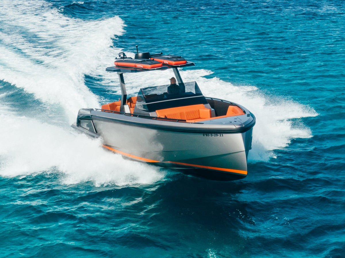 VANQUISH VQ40 | "Caja Tres"