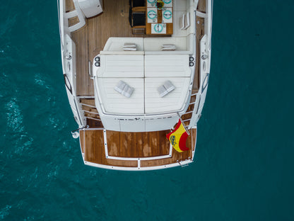 SUNSEEKER PREDATOR 68 | "Never Too Late"
