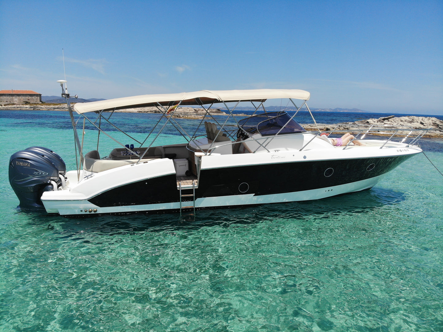 KEY LARGO 36 | "El Lio"