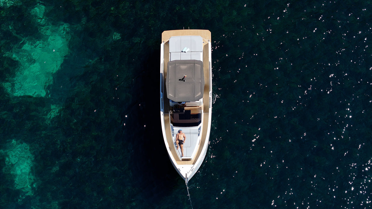 DE ANTONIO D36 | "Pleamar"