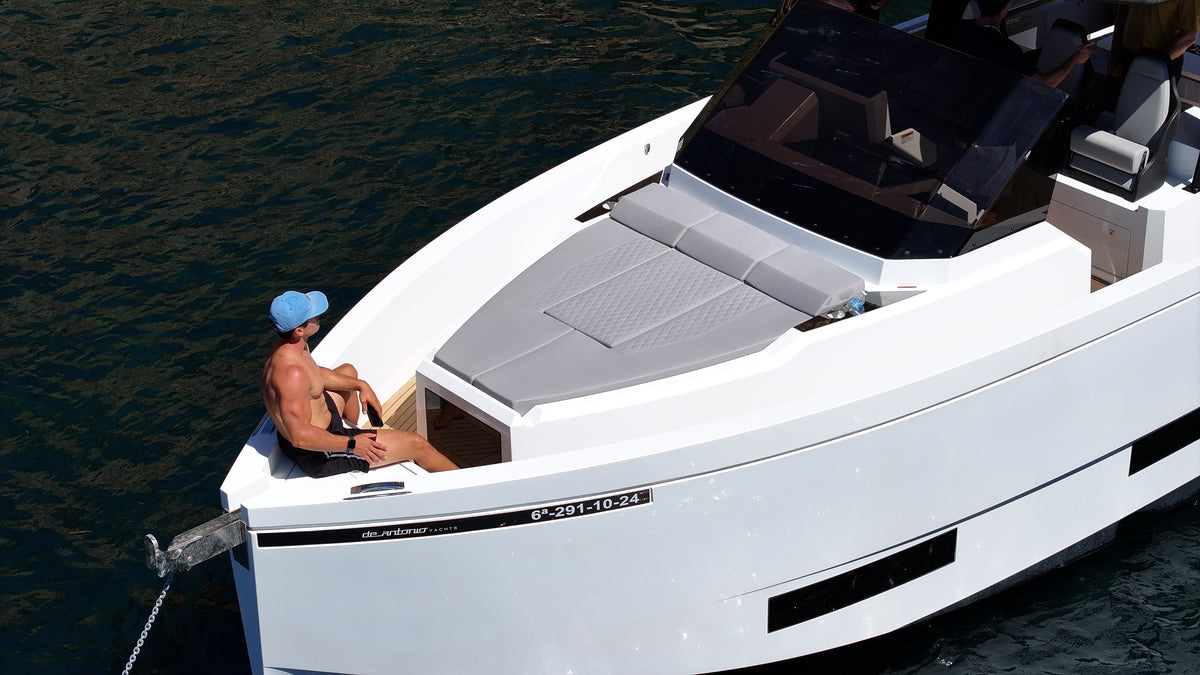 DE ANTONIO D36 | "Pleamar"