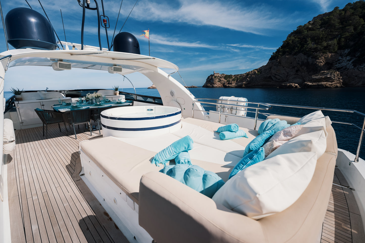 MAIORA 99 | "Lady KC"