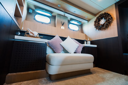 MAIORA 99 | "Lady KC"