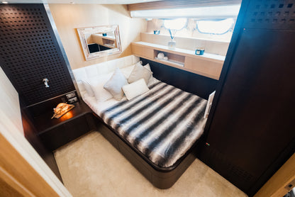 MAIORA 99 | "Lady KC"