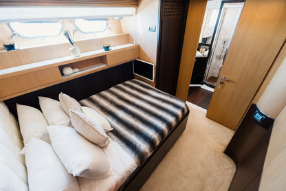 MAIORA 99 | "Lady KC"