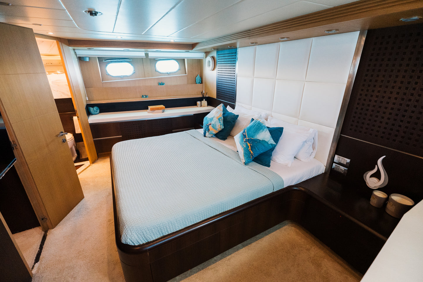 MAIORA 99 | "Lady KC"