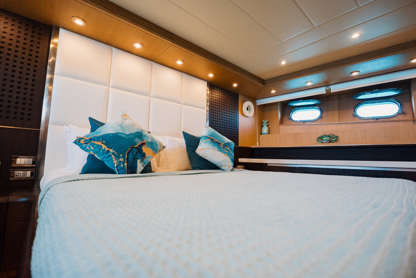 MAIORA 99 | "Lady KC"