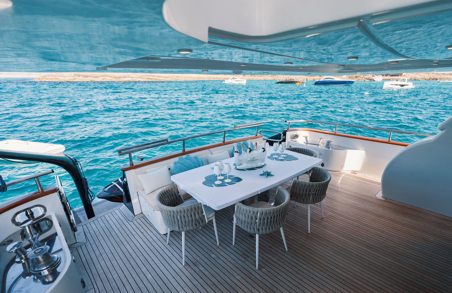 MAIORA 99 | "Lady KC"