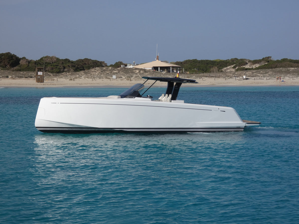 PARDO 38 | "PlayYacht"