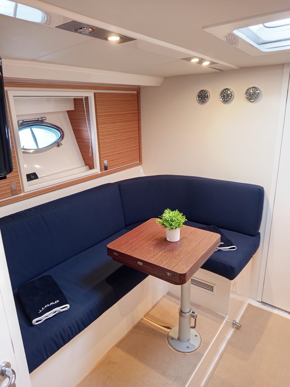 ITAMA 40 | "Sweet Caroline"