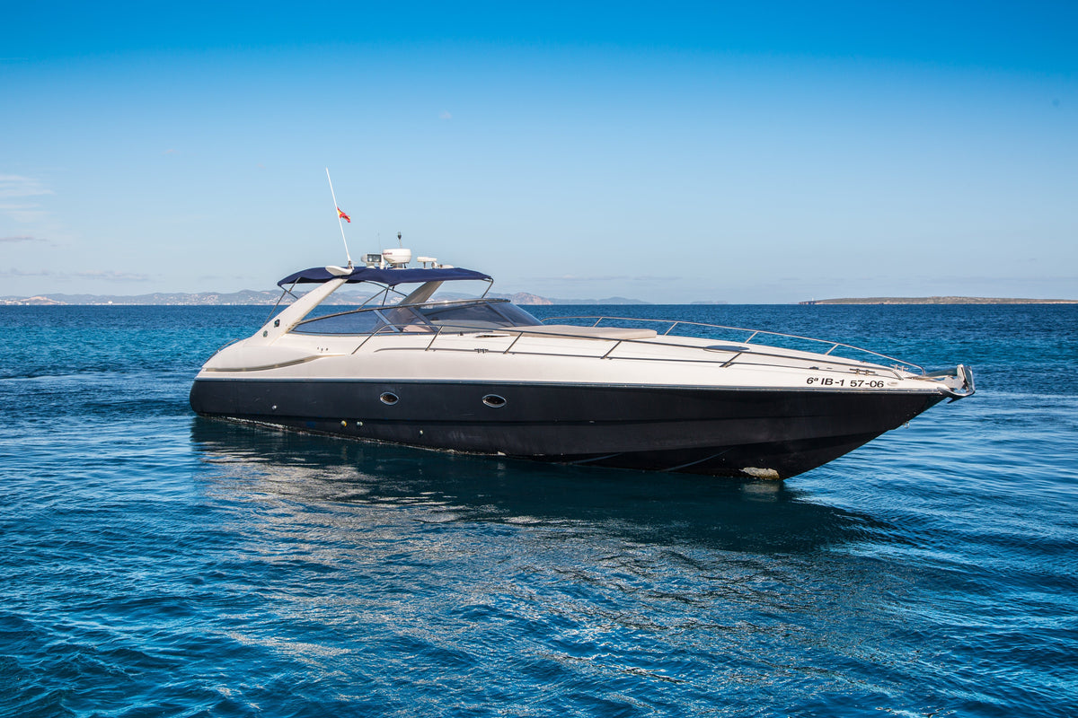 SUNSEEKER SUPERHAWK 48 | "Watch Me"