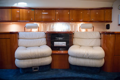SUNSEEKER SUPERHAWK 48 | "Watch Me"